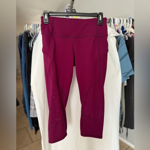Athleta Contender Athleisure Legging Pants Wine‎ Red Size Small - Picture 3 of 11